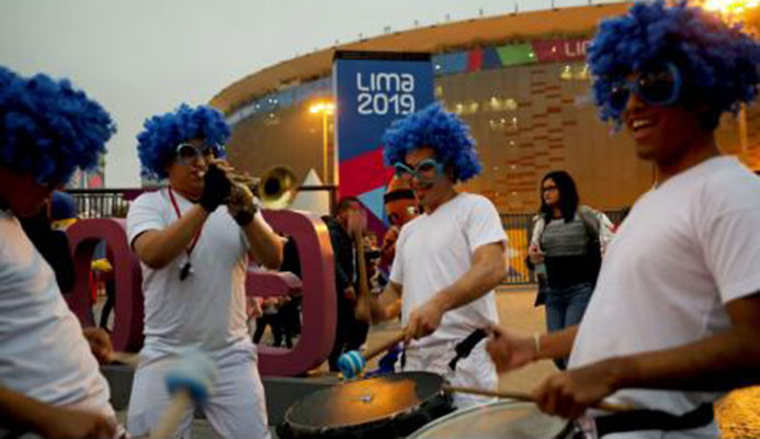 Musicians perform outside Peru’s National Stadium during the closing ceremony of the Pan American Games in Lima on Sunday, August 11. Musicians perform outside Peru’s National Stadium during the closing ceremony of the Pan American Games in Lima on Sunday, August 11.