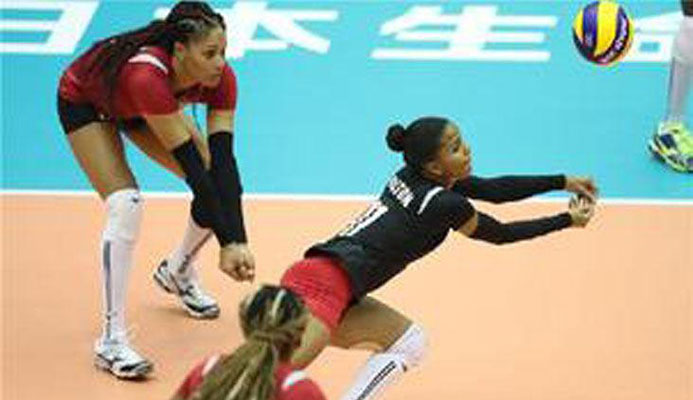 OUTSTANDING TOURNAMENT: Toco Youths’ national player Afesha Olton-Humphreys, right, seen in action for T&T, won the awards for Best Digger, Best Receiver and Best Libero at the end of the Prime Minister’s Premier League Volleyball Tournament. —Photo: FIVB OUTSTANDING TOURNAMENT: Toco Youths’ national player Afesha Olton-Humphreys, right, seen in action for T&T, won the awards for Best Digger, Best Receiver and Best Libero at the end of the Prime Minister’s Premier League Volleyball Tournament. —Photo: FIVB